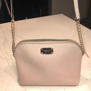 Beautiful Michael Kors bag.